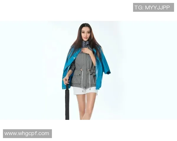 璀璨女足球明星壁纸展现运动之美与力量的完美结合